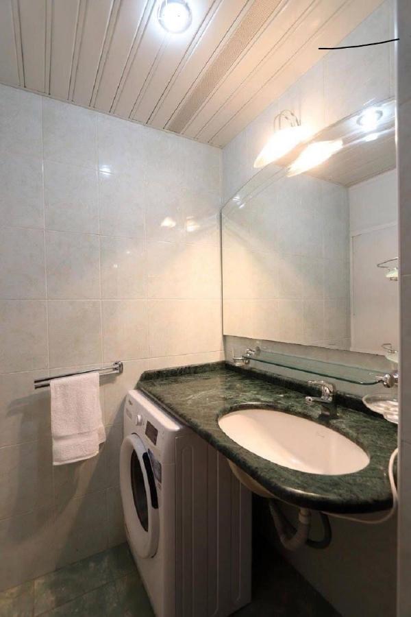 יירבאן Tumanyan Hostel And Tours חדר תמונה